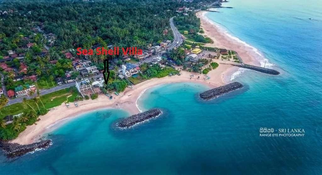 Sea Shell Villa Hikkaduwa 2 Separate Cabanas Ocean Front Villa المظهر الخارجي الصورة