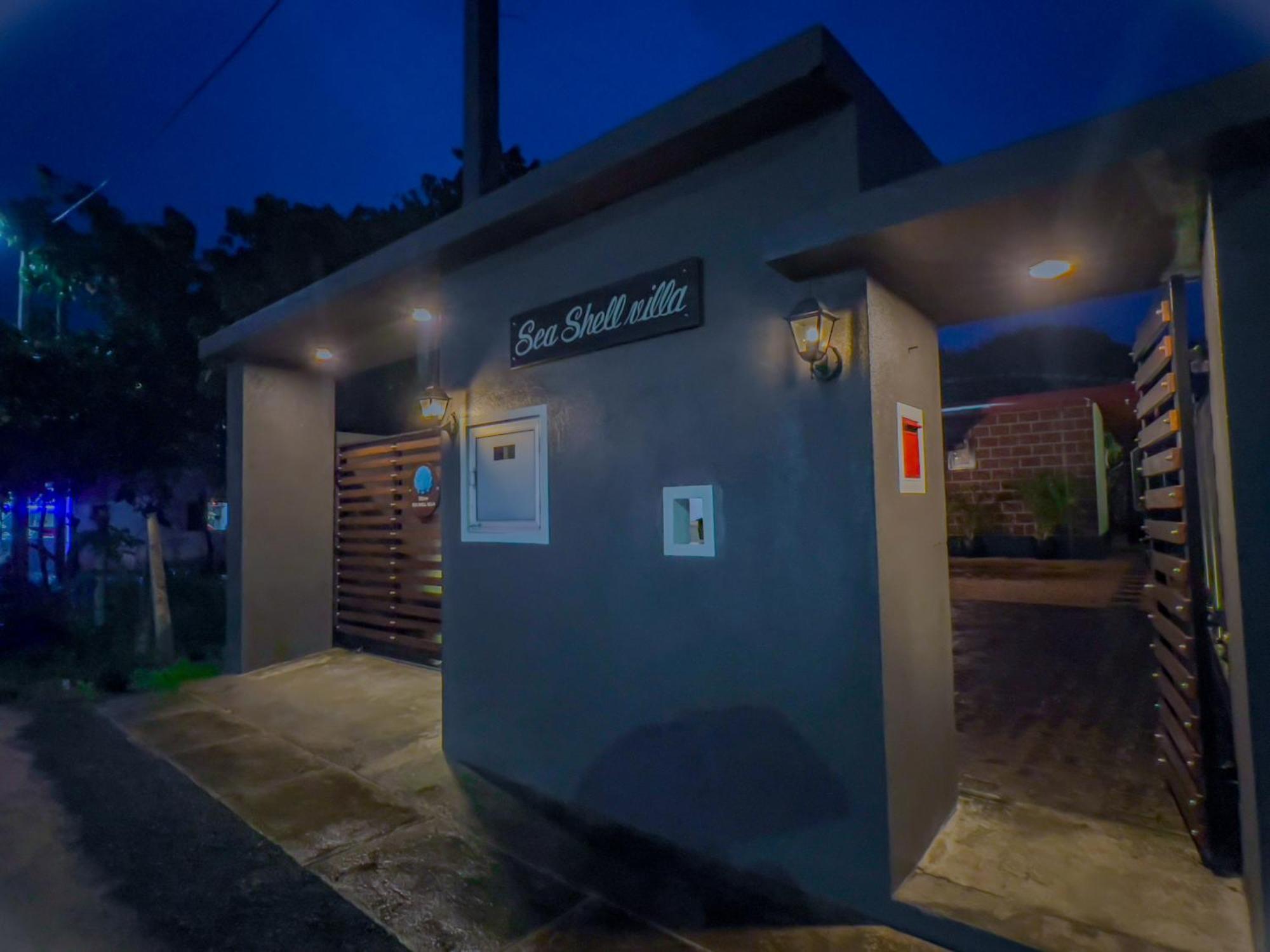 Sea Shell Villa Hikkaduwa 2 Separate Cabanas Ocean Front Villa المظهر الخارجي الصورة